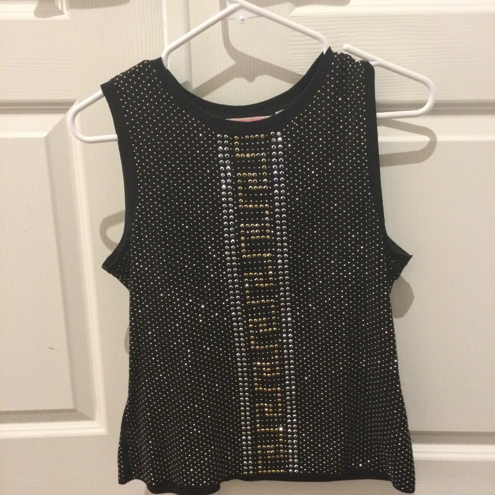 ⭐️2/25 sale-Versace collab H&M